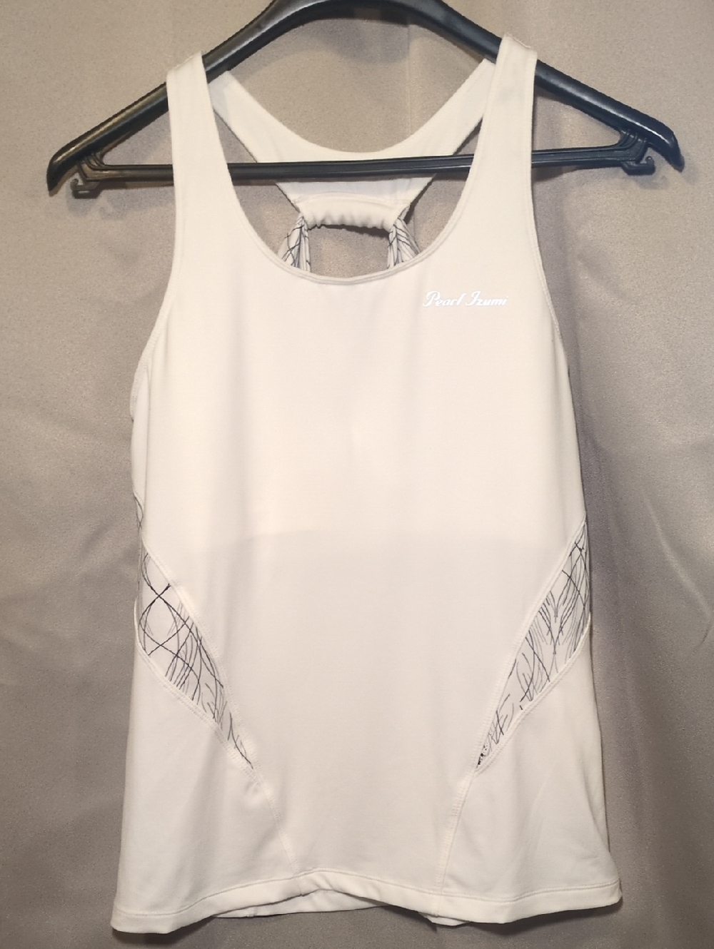 Pearl Izumi Elite White Performance Racerback Tank with Subtle Side Pattern